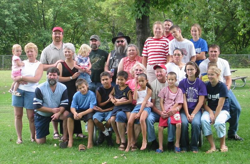 Pleshek Fam Reunion Sep-2002.jpg